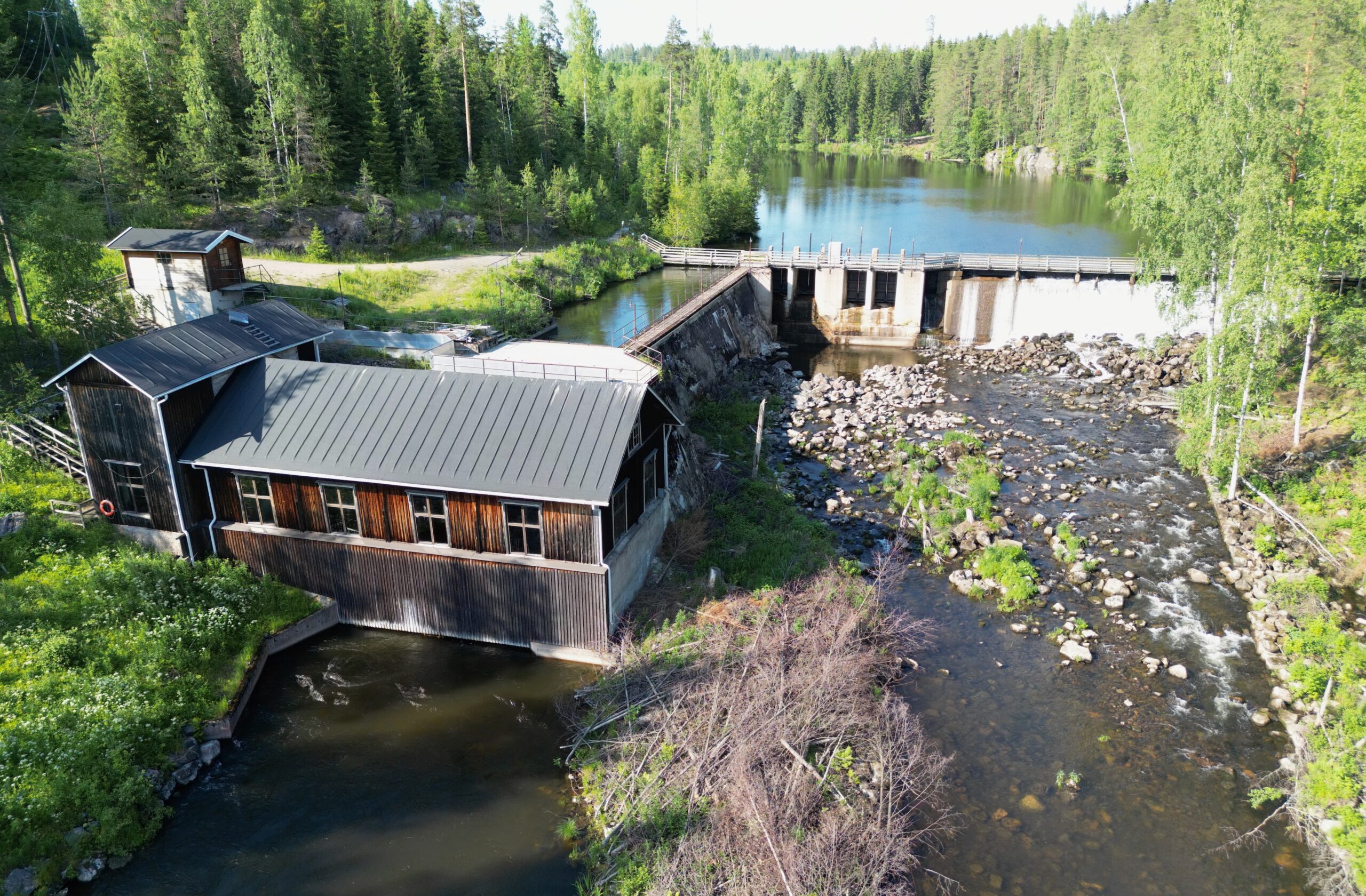 Follow dam removal and restoration of Lahnasenkoski rapids